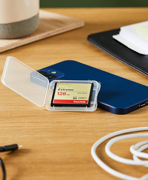 SanDisk 128GB Extreme CompactFlash Memory Card UDMA 7 Speed Up to 120MB/s (SDCFXSB-128G-G46)